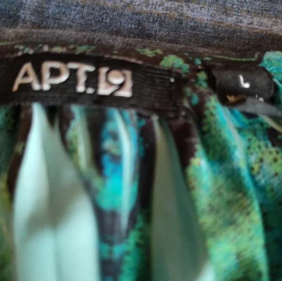 Apt. 9 Vibrant Blue and Green Blouse - Picture 3 of 4